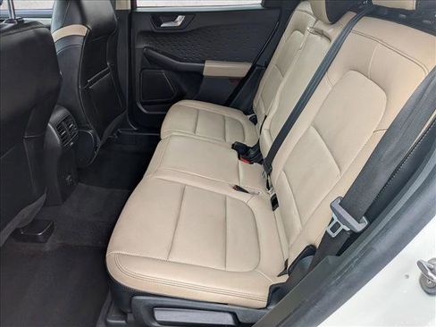 Used 2020 Ford Escape SEL image 17