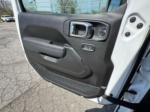 New 2025 Jeep Wrangler Unlimited Sport AWD/4WD image 27