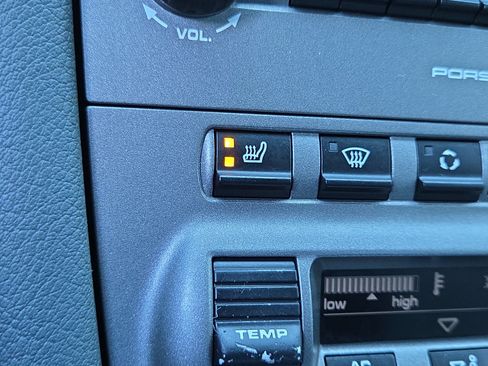 Used 2006 Porsche Boxster image 25