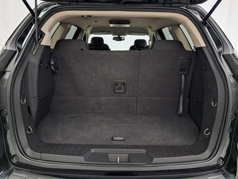 Used 2015 Chevrolet Traverse LT image 24