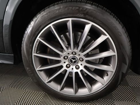 Used 2024 Mercedes-Benz GLE 450 4MATIC image 34