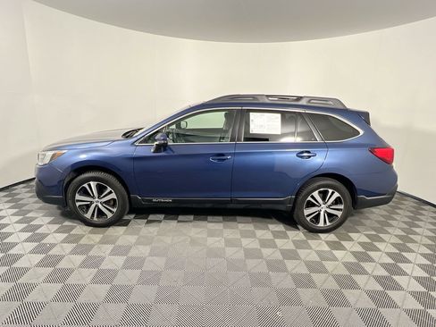 Used 2019 Subaru Outback 3.6R Limited image 6