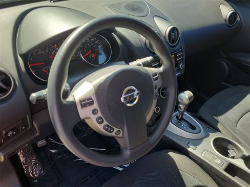 Used 2015 Nissan Rogue S w/ Convenience Package image 16