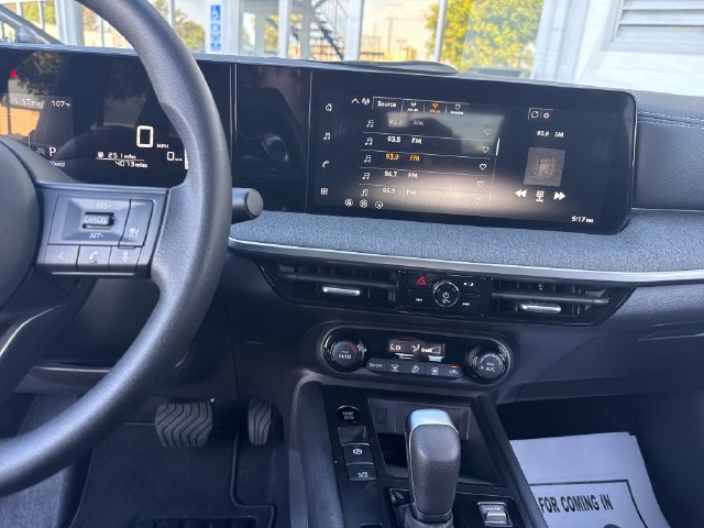 Used 2026 Nissan Kicks SV FWD image 18