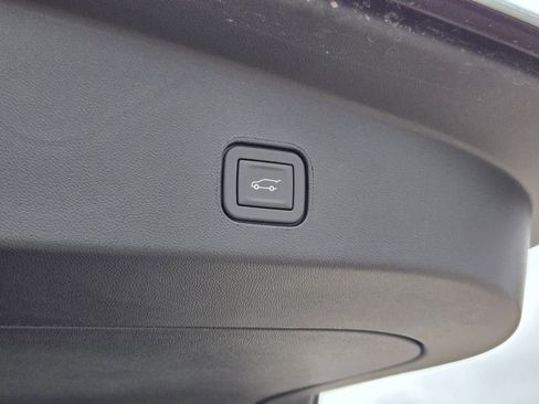 New 2026 Cadillac Lyriq Sport w/ LPO, Floor Liner Package image 31