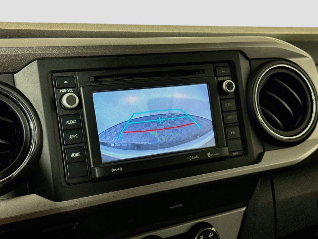 Used 2019 Toyota Tacoma SR5 AWD/4WD image 22