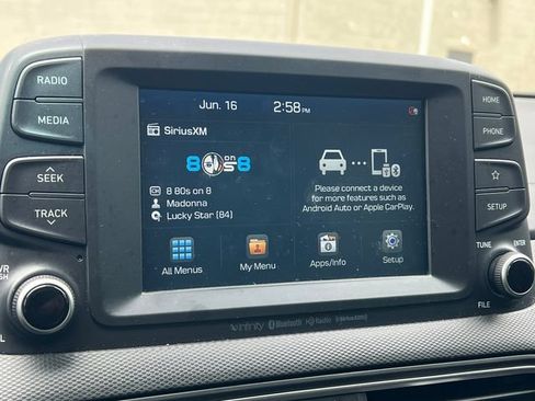 Used 2021 Hyundai Kona Limited w/ Cargo Package AWD/4WD image 7