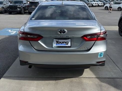 Used 2022 Toyota Camry LE w/ Audio Upgrade Package image 5