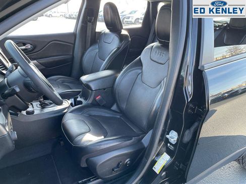 Used 2022 Jeep Cherokee Latitude Lux image 3