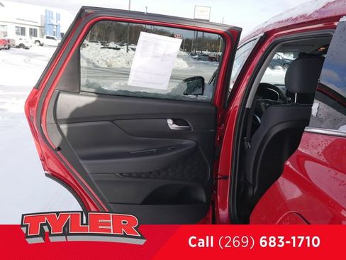 Used 2022 Hyundai Santa Fe SEL image 20