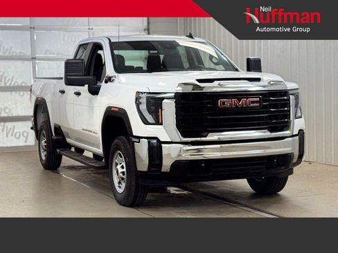 New 2026 GMC Sierra 2500 Pro AWD/4WD image 1
