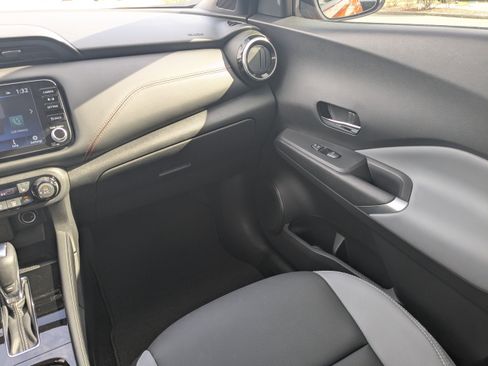 Certified 2024 Nissan Kicks SR w/ SR Premium Package image 16