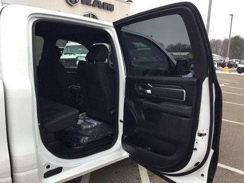 New 2026 RAM 1500 Big Horn AWD/4WD image 20