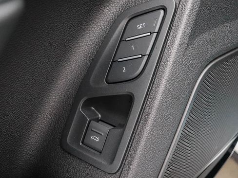 New 2025 Audi Q3 2.0T Premium image 26