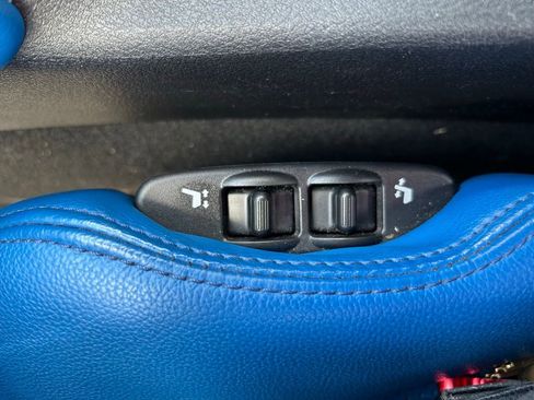 Used 2024 Nissan Z Performance w/ Floor Mat Package RWD image 13