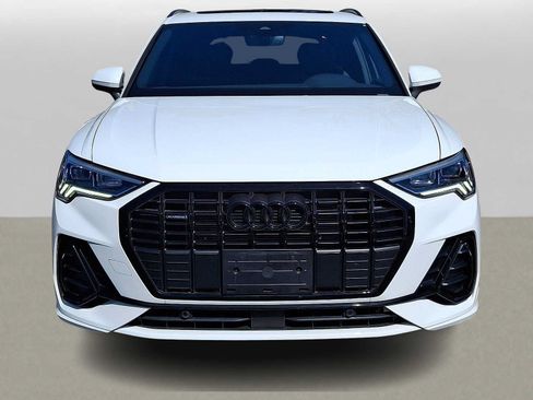Used 2023 Audi Q3 2.0T Premium w/ Black Optic Sport Package AWD/4WD image 35