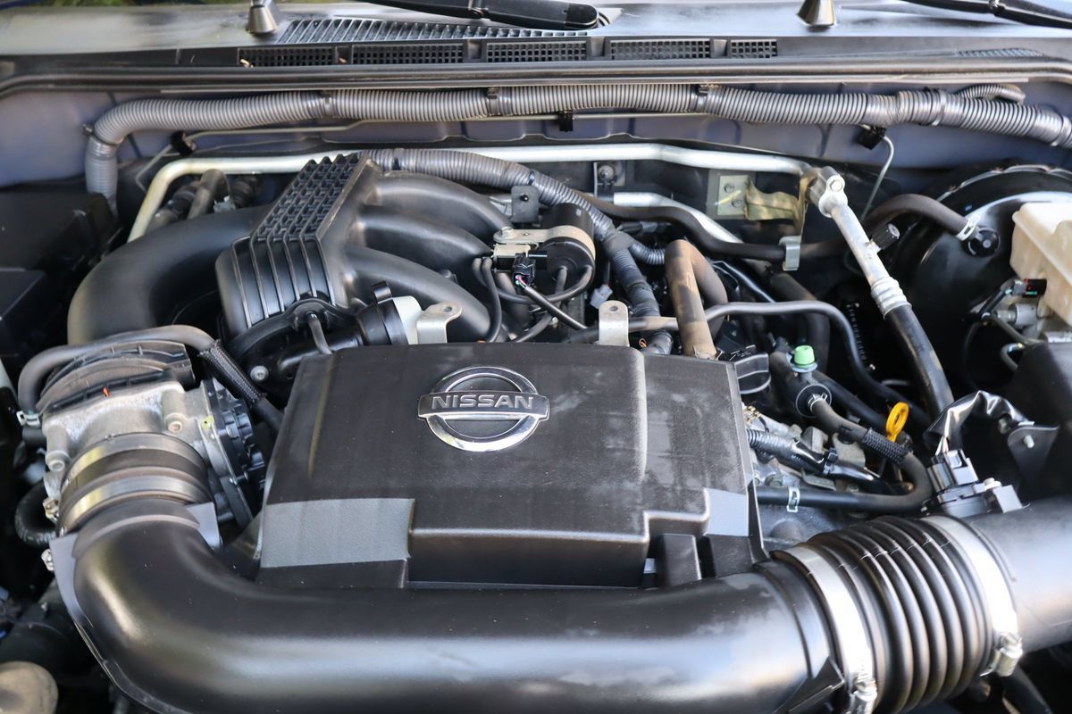 Used 2012 Nissan Xterra PRO-4X AWD/4WD image 38