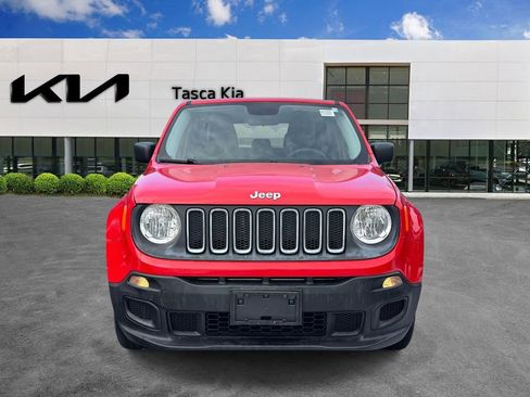 Used 2015 Jeep Renegade Sport w/ Power & Air Group image 2