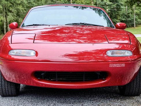 Used 1990 MAZDA MX-5 Miata RWD image 21