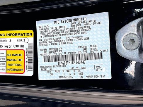 Used 2024 Ford Mustang EcoBoost image 32