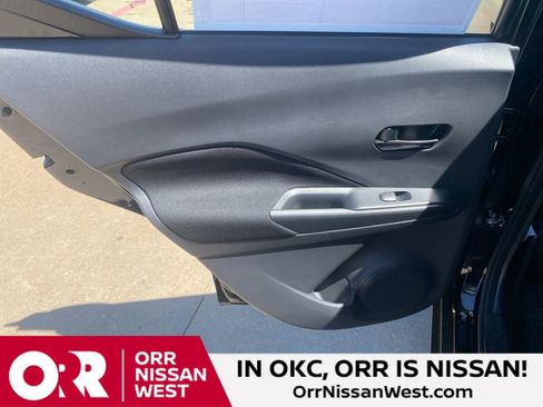 New 2025 Nissan Kicks Play S image 14