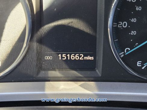 Used 2016 Toyota RAV4 Limited image 22