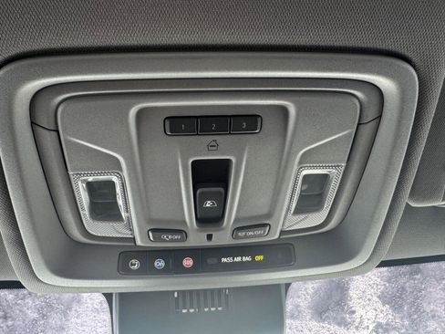 Used 2024 Chevrolet Silverado 3500 LT w/ Midnight Edition image 43