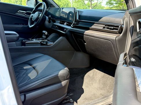 Certified 2023 Kia Sportage X-Line w/ X-Line Premium Package AWD/4WD image 12