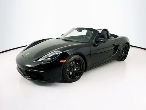 Used 2024 Porsche 718 Boxster RWD image 22