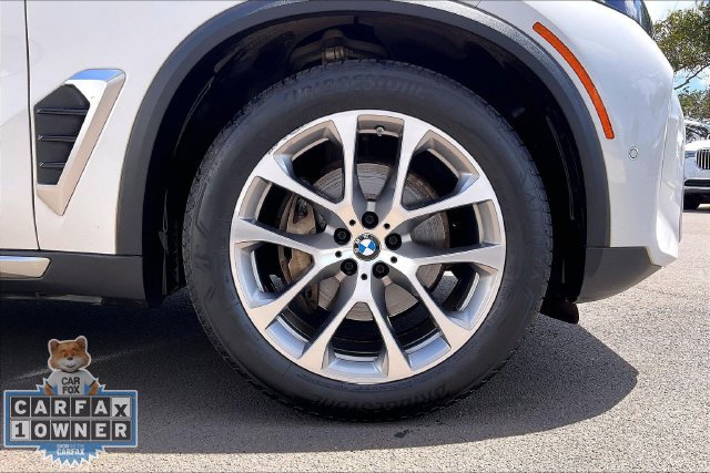 Certified 2024 BMW X5 xDrive40i w/ Parking Assistance Package AWD/4WD image 10