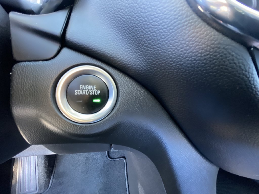 Certified 2022 Chevrolet Equinox LT AWD/4WD image 17