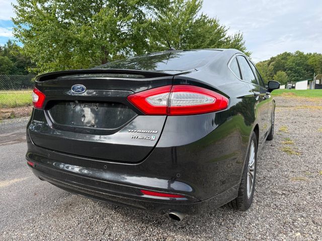 Used 2013 Ford Fusion Titanium w/ Titanium Driver Assist Pkg FWD image 4