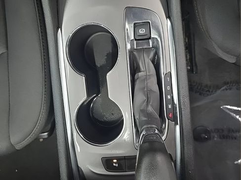 Used 2024 Chevrolet Malibu LT FWD image 25