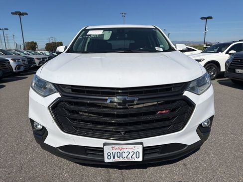 Used 2021 Chevrolet Traverse RS image 2