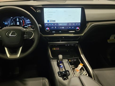 Certified 2026 Lexus TX 350 AWD w/ Technology Package image 35
