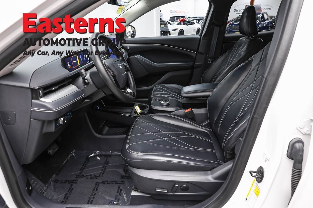 Used 2021 Ford Mustang Mach-E Select AWD/4WD image 16
