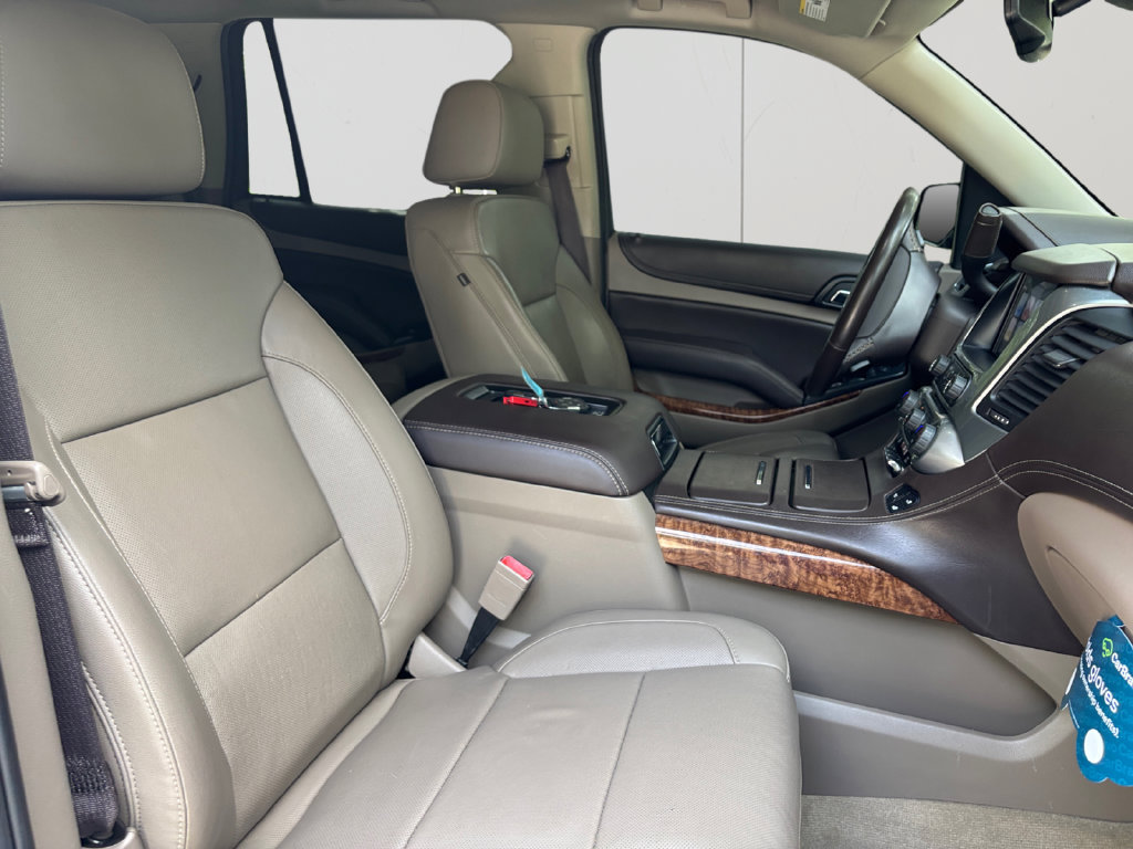 Used 2017 Chevrolet Tahoe Premier AWD/4WD image 16