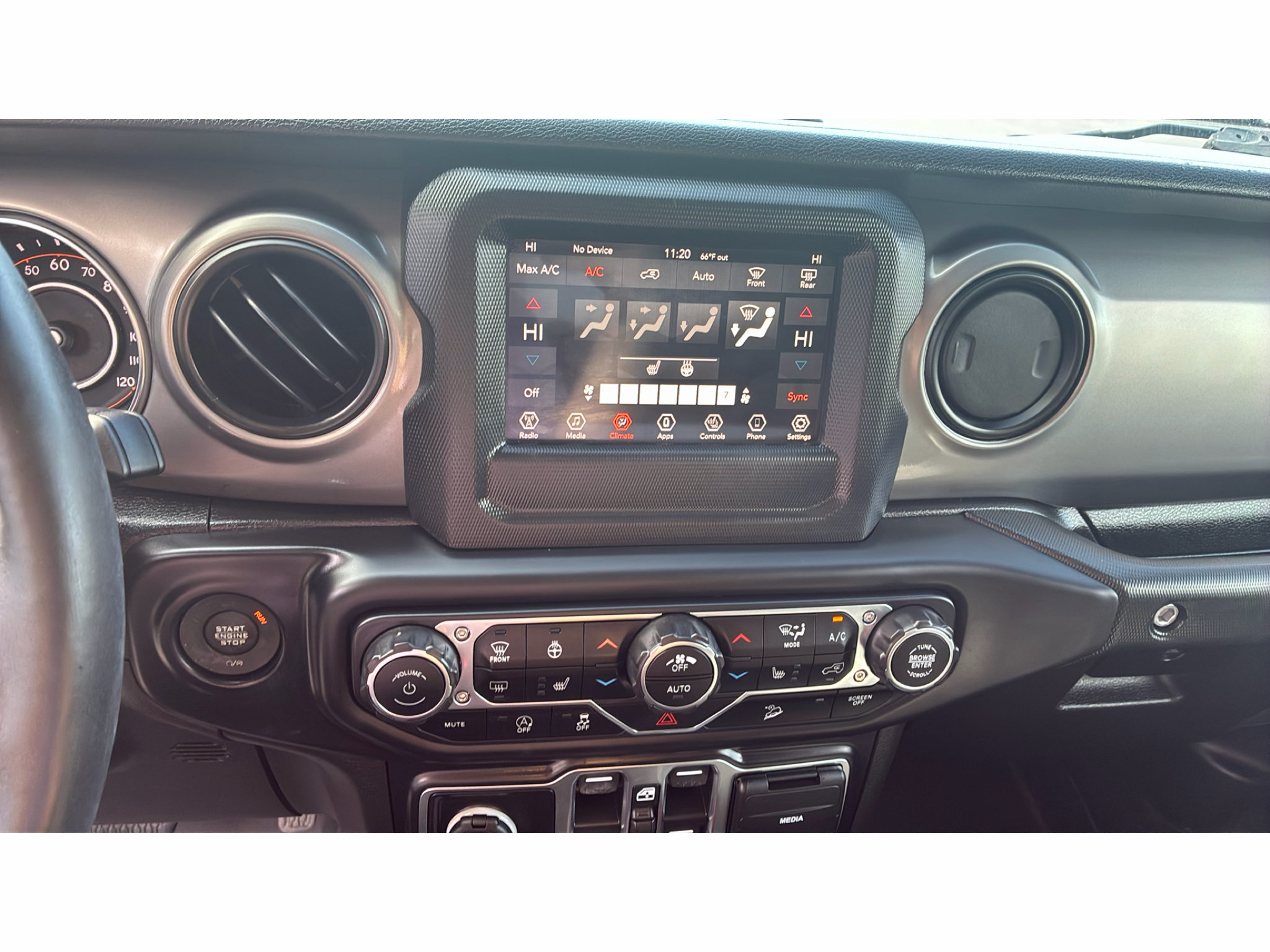 Used 2019 Jeep Wrangler Unlimited Sport S AWD/4WD image 18