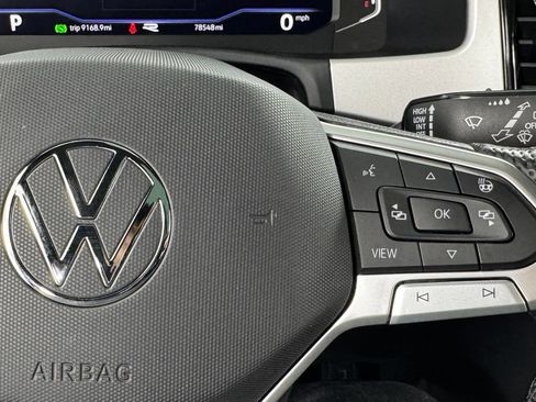 Used 2022 Volkswagen Atlas Cross Sport SEL R-Line AWD/4WD image 24