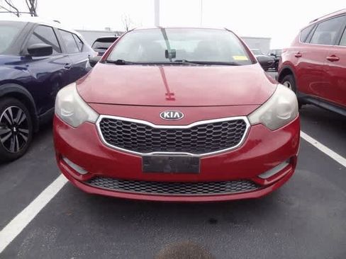 Used 2015 Kia Forte LX w/ Popular Package image 2