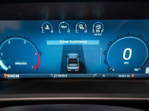 Used 2025 Ford F250 Platinum w/ Platinum Plus Package image 35