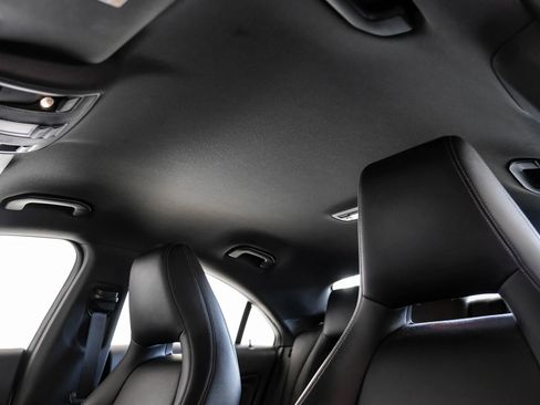 Used 2018 Mercedes-Benz CLA 250 image 30