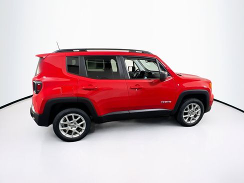 Used 2022 Jeep Renegade Latitude w/ Convenience Group image 4