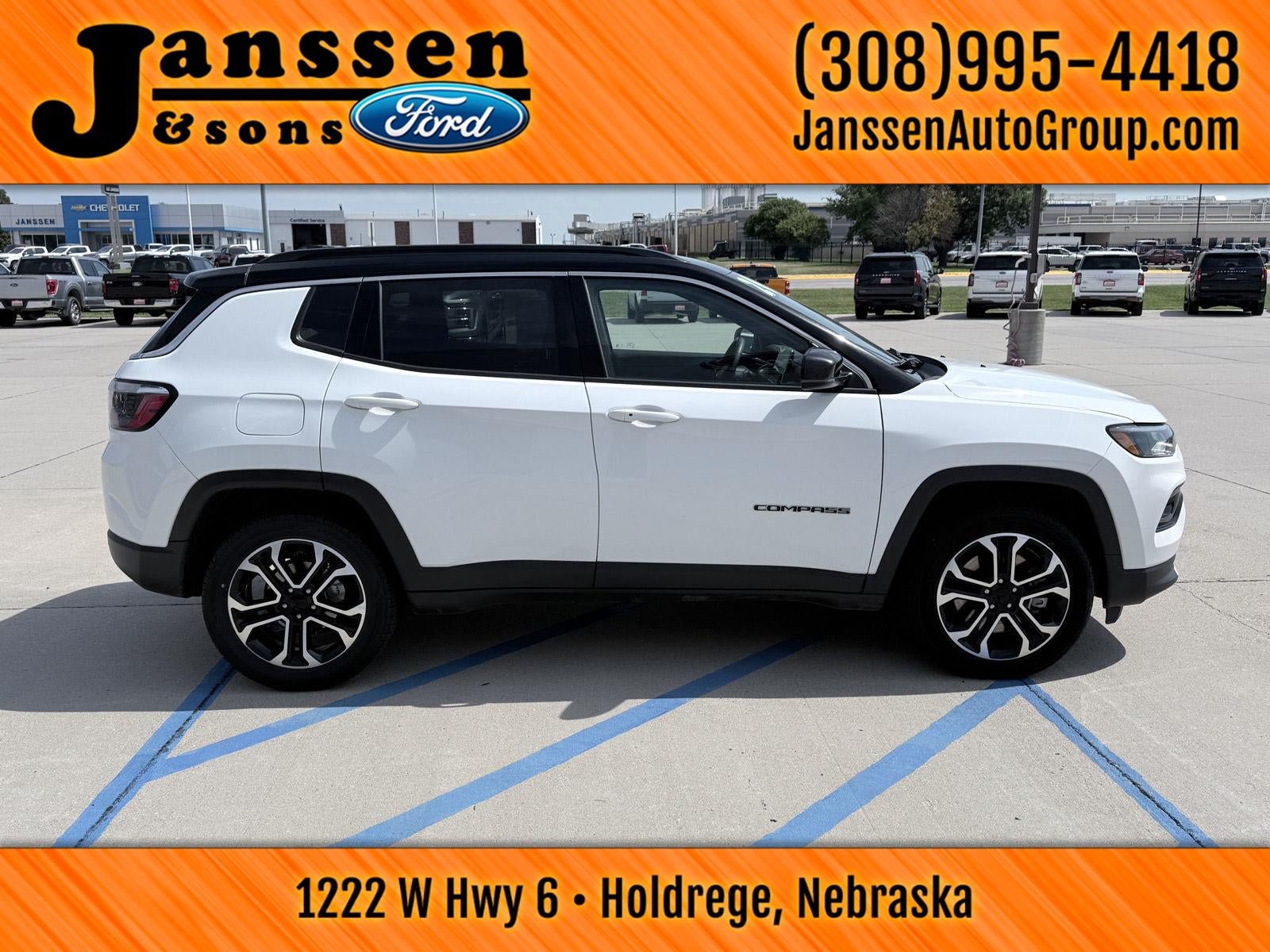 Used 2024 Jeep Compass Limited AWD/4WD image 5