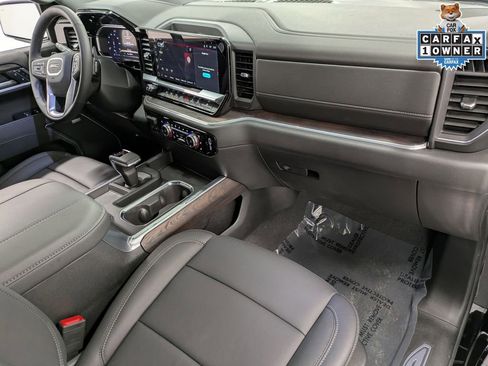 Used 2026 GMC Sierra 1500 SLT w/ SLT Premium Plus Package AWD/4WD image 30