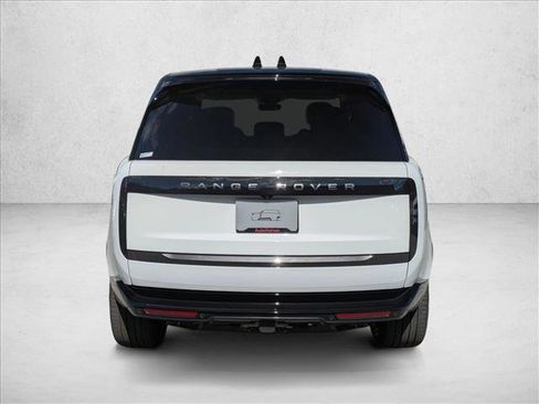New 2026 Land Rover Range Rover Long Wheelbase SE AWD/4WD image 8