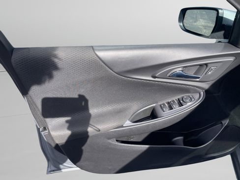 Used 2024 Chevrolet Malibu LT image 20