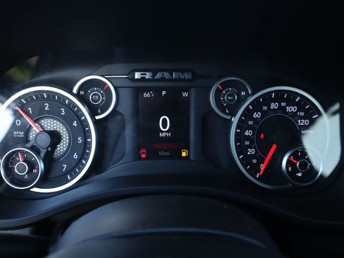 New 2026 RAM 1500 Tradesman AWD/4WD image 4
