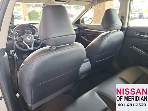 Used 2024 Nissan Altima 2.5 SR image 21