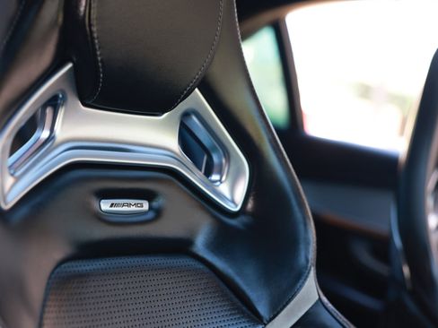 Used 2018 Mercedes-Benz C 63 AMG S image 30